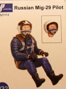 1/32 mig pilot