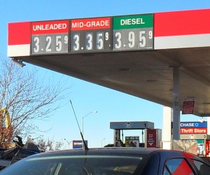 At this popular Pocatello fuel station the price of low octane was $2.79 two weeks ago.  It's now $3.25.  Low news reports revealed that many Idahoans are oblivious to the price hike!